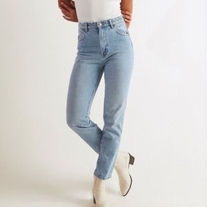 SOLD. Rollas Duster jeans